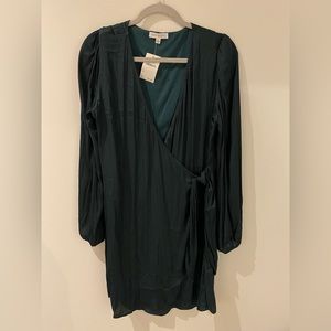 Nordstrom / Socialite Green Silk Dress